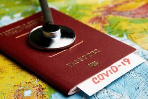 Daniel Madariaga Barrilado considera prudente acelerar la implementación del pasaporte covid.