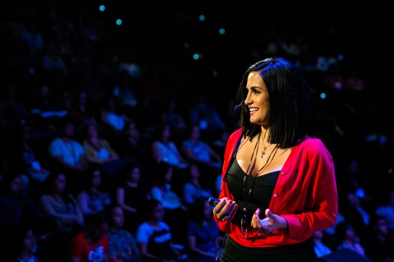La empresaria Bárbara de la Rosa en conferencia