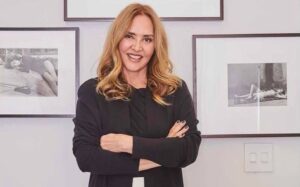 Angélica Fuentes Téllez comentó a las emprendedoras la necesidad de visualizar un emprendimiento y/o proyecto con base al rendimiento que pueda otorgar.
