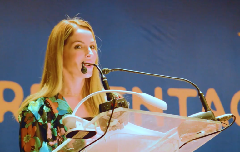 Patricia Lobeira Rodríguez considera que el Carnaval de Veracruz recitará completamente el turismo en el Puerto.