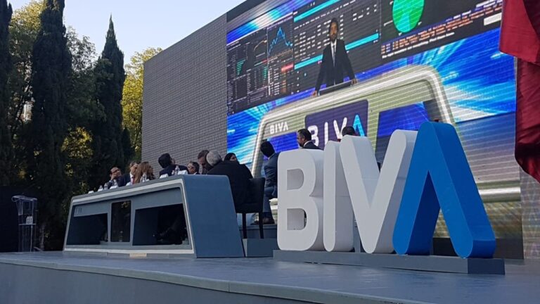 BIVA presenta una nueva plataforma.
