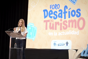Patricia Lobeira participó en el foro “Desafíos del turismo en la actualidad”.