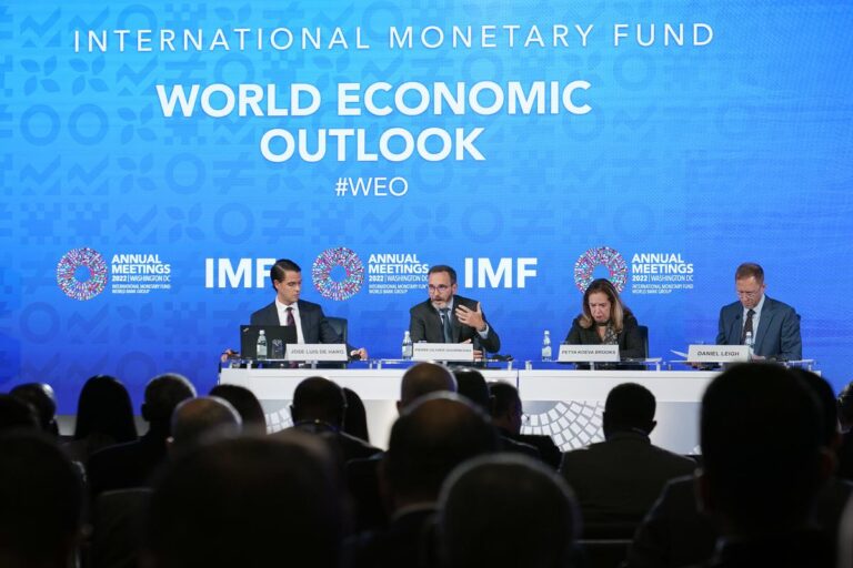 Así ve el FMI el crecimiento de países emergentes para 2023 y 2024