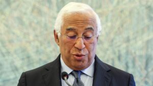 Pierde la bolsa de Portugal tras dimisión de Ministro