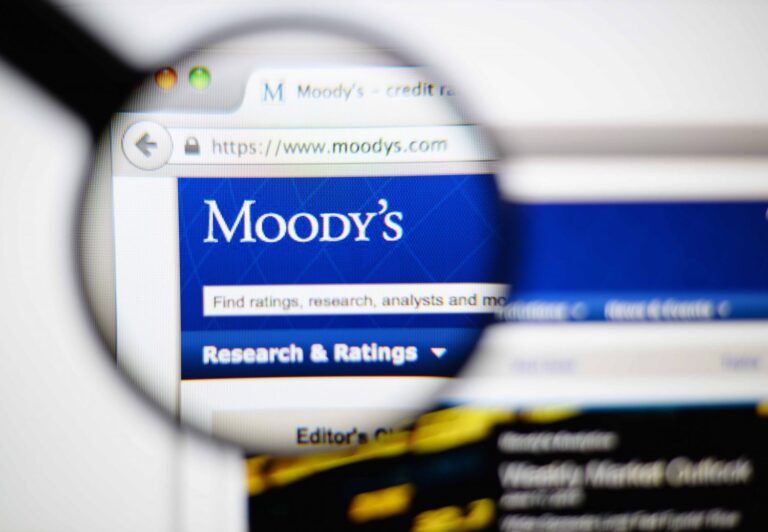 Moody's eleva proyección de crecimiento del PIB en México