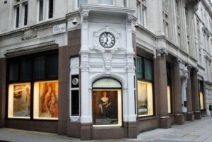 Piratas informáticos se atribuyeron un ciberataque en la denominada "web oscura" practicado en mayo contra la casa de subastas Christie's