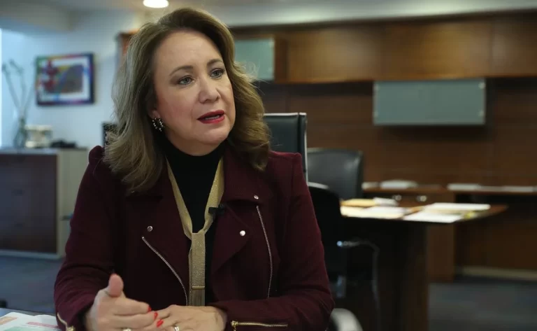 Reafirma Yasmín Esquivel Mossa derecho al cine incluyente