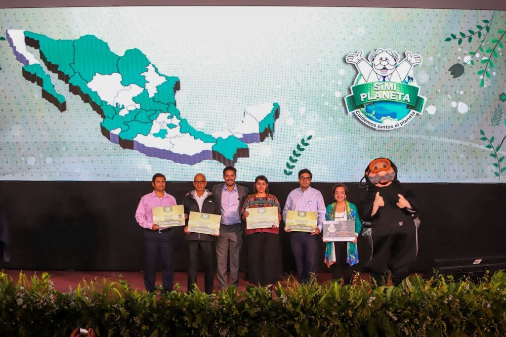 Víctor González Herrera refuerza acciones ambientales con corales