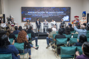 MIT y Farmacias Similares fortalecen ciencia en México