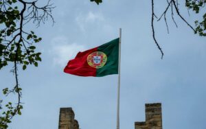 Bolsa de valores en Portugal con subidas, el índice PSI avanzó 0.36% mostrando estabilidad en un contexto europeo cauteloso