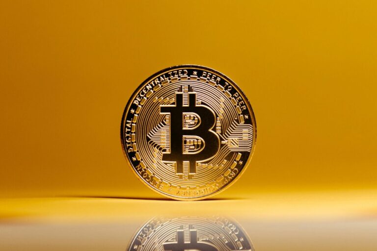 Criptomonedas de baja capitalización en América Latina con alto potencial de inversión en mercados digitales emergentes