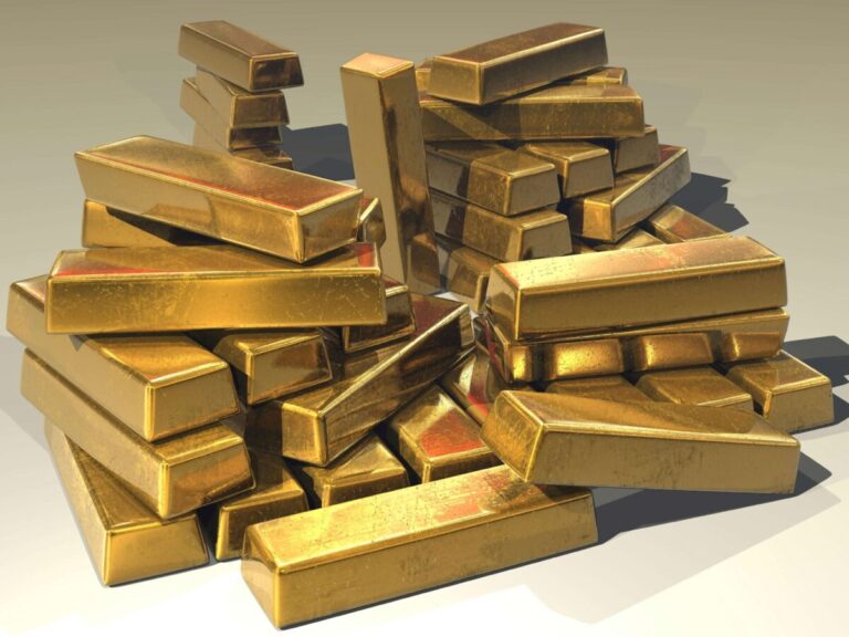 Estrategias en oro, plata y litio para inversionistas mexicanos, destacando protección y crecimiento en mercados emergentes