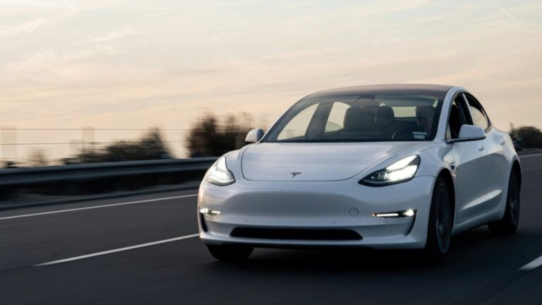 Tesla obtiene aprobación para probar robotaxis autónomos en Arizona como parte de su estrategia de movilidad inteligente