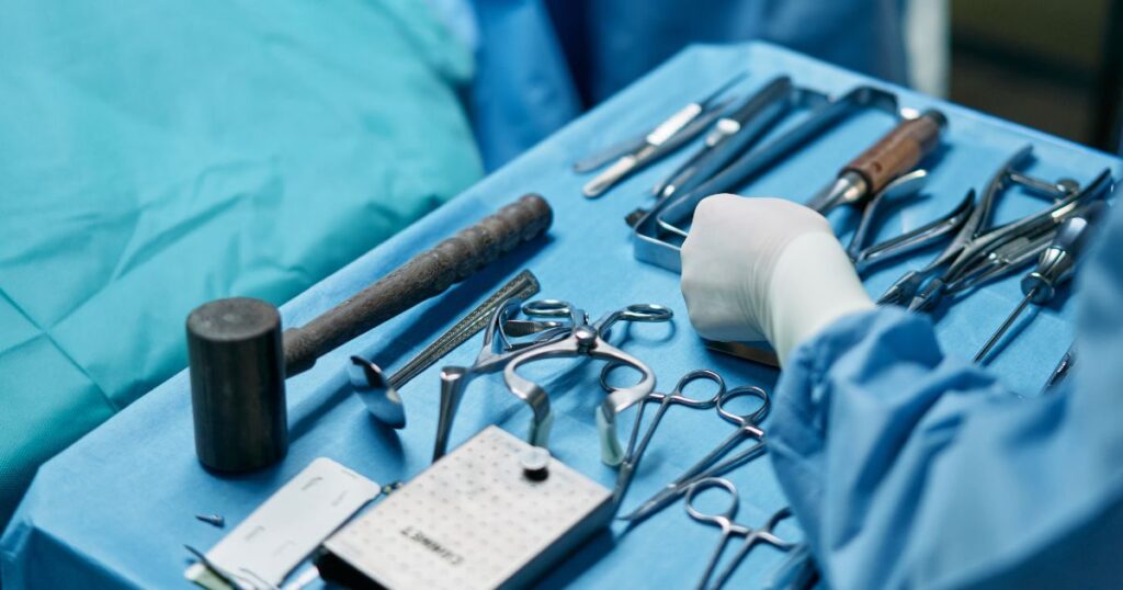 Distribuidora de Materiales Quirúrgicos MTY SA de CV (DIMAQ) es sinónimo de excelencia dentro de la industria de dispositivos médicos.