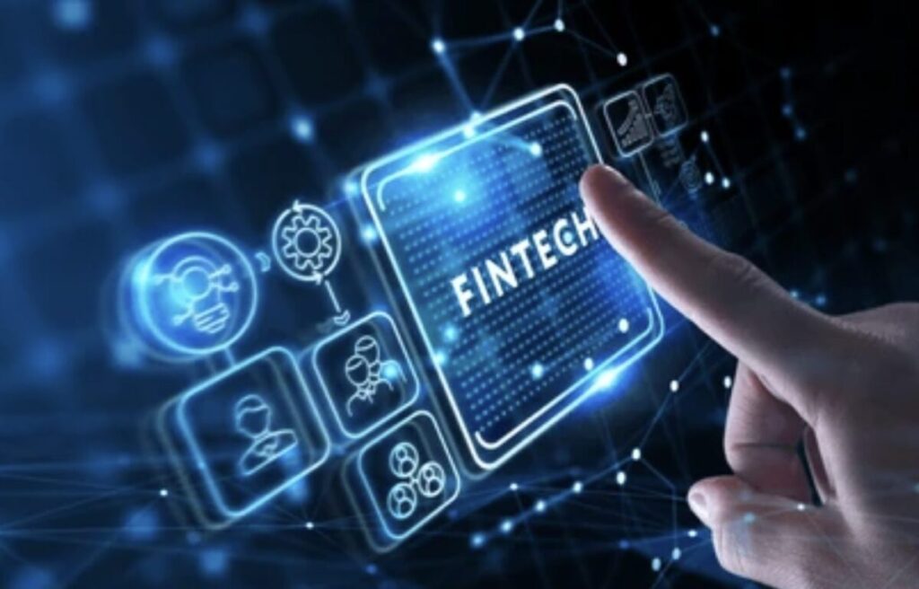 El entorno Fintech mexicano continúa trabajando para consolidar un sistema financiero más interconectado, transparente y humano, dice Alexis Nickin Gaxiola.