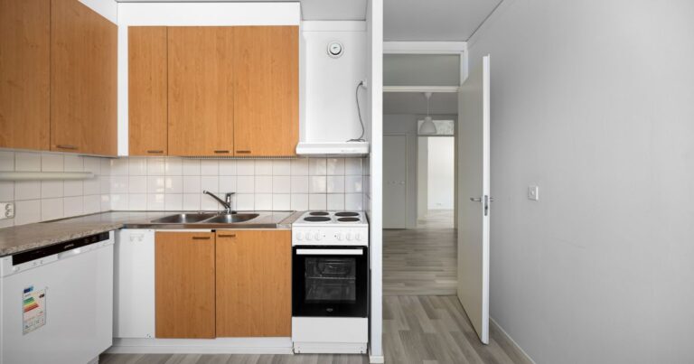 José Reynoso González, especialista en construcción y vivienda, considera que la meta es ambiciosa porque requiere de una inversión alta.