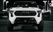 Representación de la Toyota Hilux eléctrica y de hidrógeno desarrolladas en Tailandia, movilidad sostenible y tecnología automotriz