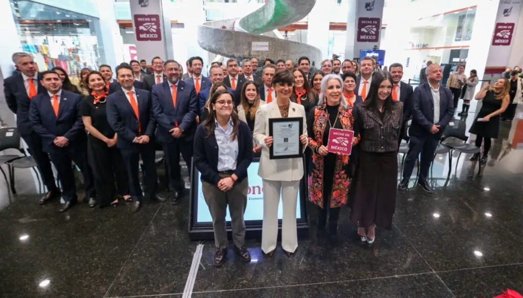 Reconocen a Multiva, de Olegario Vázquez Aldir, con distintivo "Hecho en México".