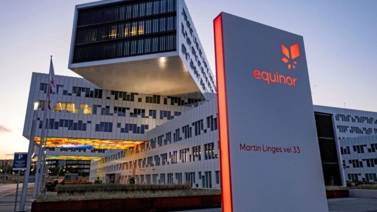 Plataforma de Equinor en el mar del Norte relacionada con nuevos descubrimientos de gas y expansión energética