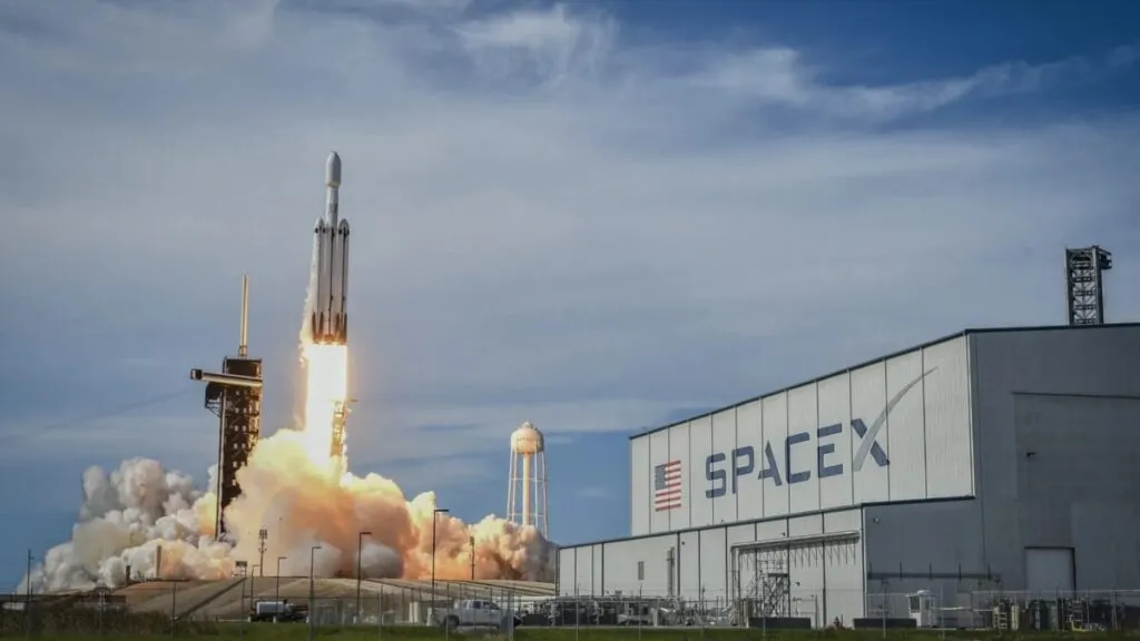 SpaceX prepara una IPO histórica que podría llevar su valuación a 1.5 billones y transformar el financiamiento del sector aeroespacial
