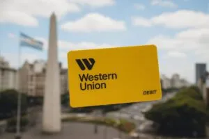 Tarjeta estable de Western Union basada en USDC para pagos digitales en Argentina