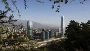 Fusiones y adquisiciones en China avanzan ante mayor confianza de inversionistas y recuperación del mercado corporativo