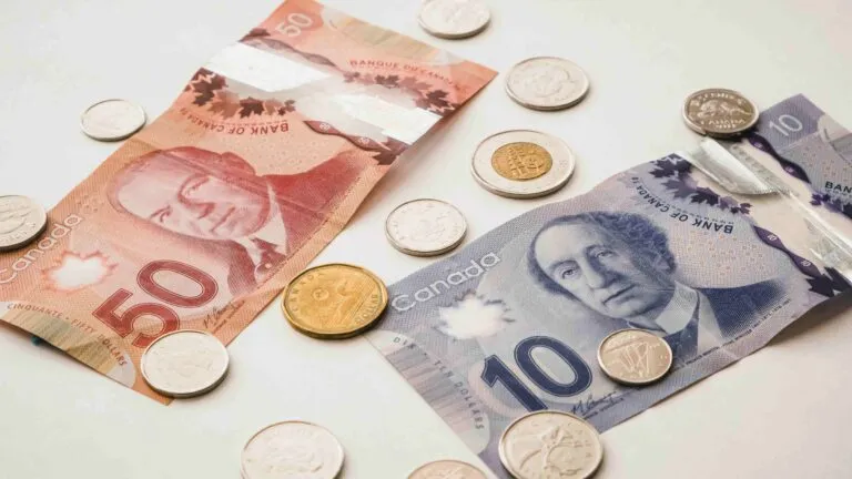 Tipo de cambio del dólar canadiense frente al peso mexicano este 2 de febrero
