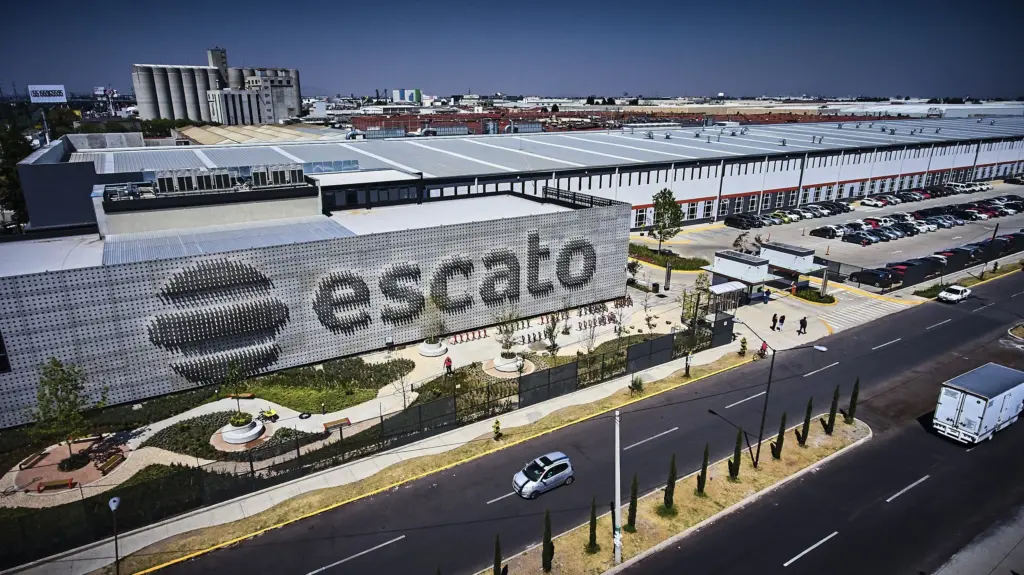 Alfredo Gadsden y la estrategia detrás del mobiliario corporativo en 2026