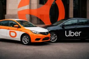 Comparativa visual Uber vs Didi estrategias para atraer inversionistas en mercados globales y emergentes 2026