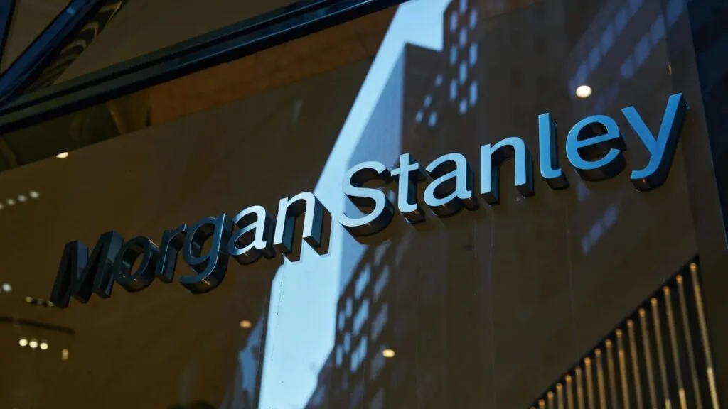 Morgan Stanley aumenta beneficios en el primer trimestre con crecimiento en trading y gestión de activos en Estados Unidos