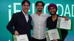 Banco Azteca impulsa propuestas universitarias sobre inclusión financiera y tecnología en México