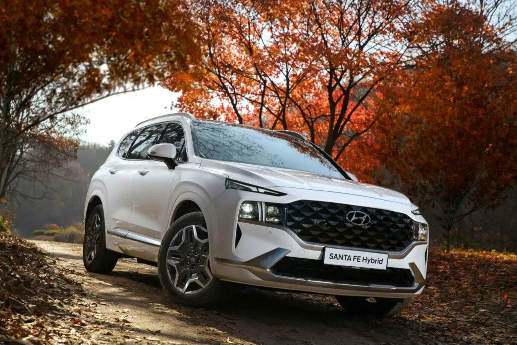 Mercado coches nuevos España con crecimiento en 2026 y recuperación hacia niveles prepandemia