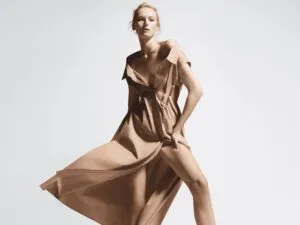Gap apuesta por Zac Posen para recuperar fuerza dentro del mercado global de moda.