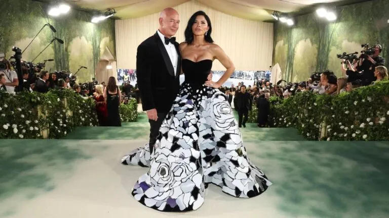 Met Gala genera críticas por financiamiento ligado a Jeff Bezos y reduce participación de marcas y celebridades.
