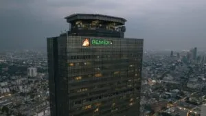 Pemex reporta pérdidas en el primer trimestre con caída en ingresos y ajustes en deuda y producción de hidrocarburos en México