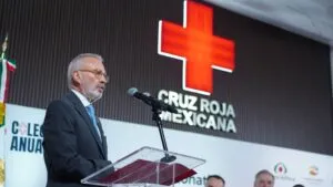 Banco Azteca entrega donativo a la Cruz Roja Mexicana para fortalecer atención médica y servicios de emergencia