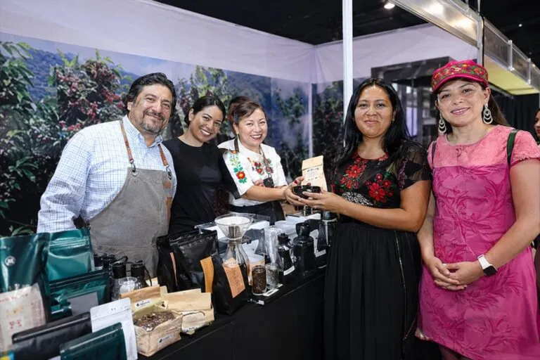 Cafeticultores poblanos impulsan mercados internacionales durante CONCAFÉ 2026 con nuevas oportunidades de exportación