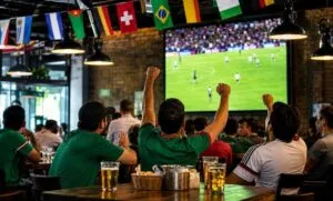 Las restricciones FIFA modifican la actividad comercial de negocios ubicados cerca de los estadios mundialistas.