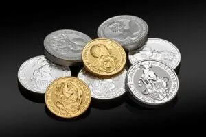 Precios de monedas de oro y plata en México ligados al valor internacional de los metales preciosos