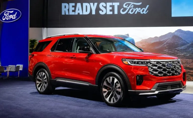 Retiro de Ford con casi 80,000 SUV por fallas de seguridad en Estados Unidos