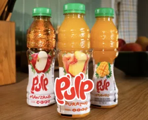 Botellas de Pulp acompañan las vacaciones de verano.