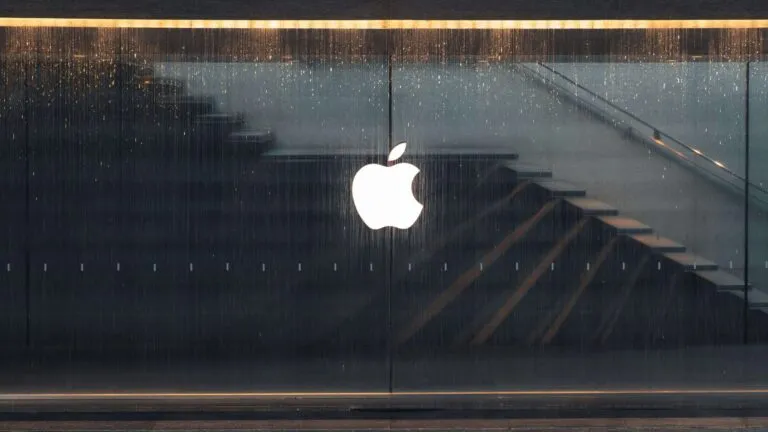 Apple registra resultados récord gracias al crecimiento del iPhone y las computadoras Mac