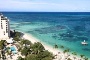 Desarrollo inmobiliario en Cancún crece junto al turismo, vivienda e inversión en Quintana Roo
