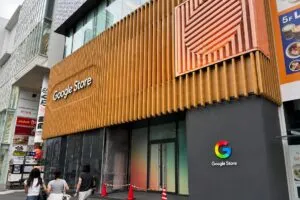 Google Store Tokio en Japón con productos Pixel, Gemini y experiencias de inteligencia artificial en tres pisos.