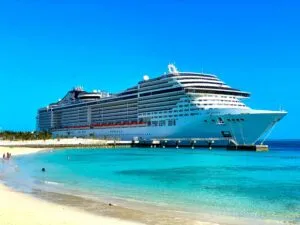 México recibe millones de pasajeros de crucero y registra fuerte crecimiento en sus principales puertos turísticos.