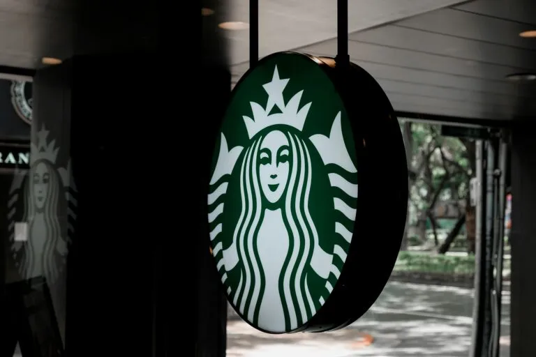 Starbucks China apuesta por Boyu Capital para acelerar su expansión y llegar a más ciudades del mercado chino.