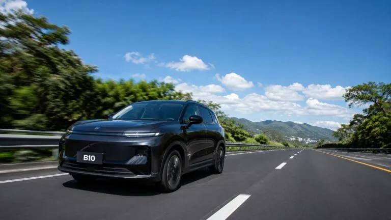 Leapmotor en México llega con vehículos electrificados y respaldo de Stellantis