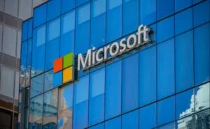 Oficinas corporativas que representan el programa de retiros voluntarios de Microsoft para aproximadamente 60 mil empleados elegibles.Oficinas corporativas que representan el programa de retiros voluntarios de Microsoft para aproximadamente 60 mil empleados elegibles.
